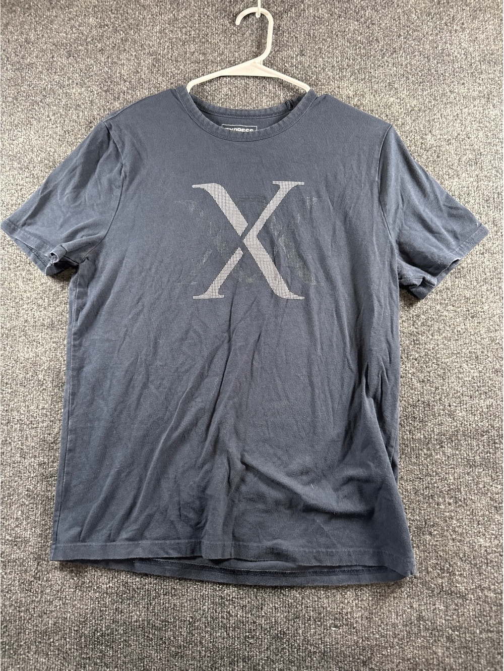 Express Mens Medium Navy Blue Stretch Moisture Wicking Graphic X T Shirt